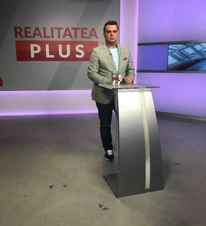 0734.123.451. Vă ascult, voi sunteți importanți!