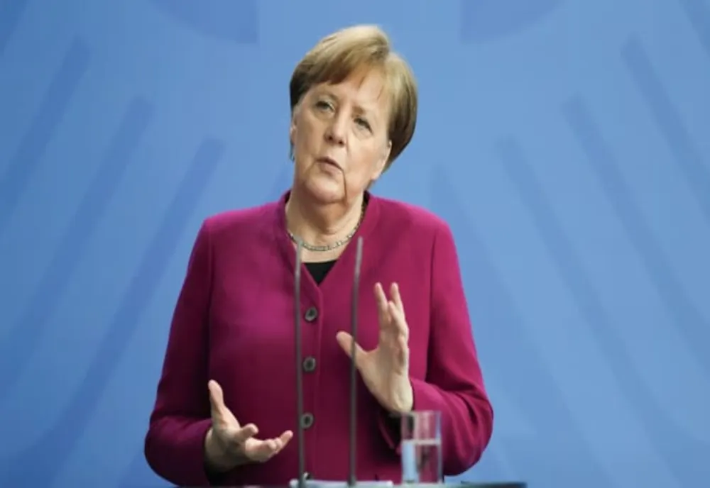 Angela Merkel cere un lockdown mai dur