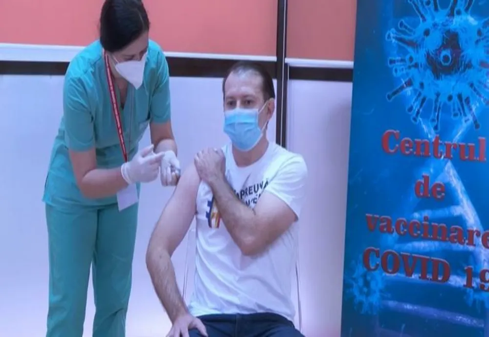 Premierul Cîțu: ”România a ajuns la o capacitate de vaccinare de 115.000 de persoane pe zi”