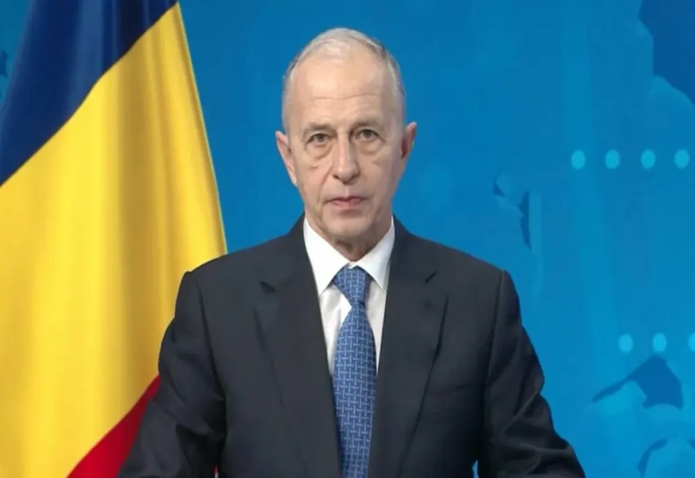 Geoană vorbește despre plecarea din NATO:  "Ştiţi cum este, fiecare dintre noi crede că este de neînlocuit”