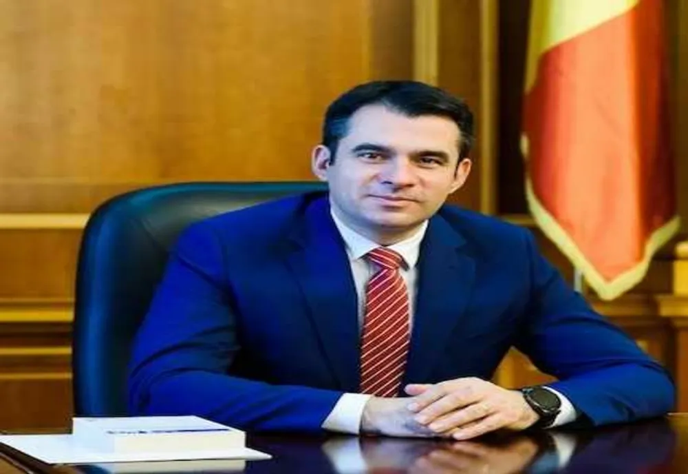 LIDERUL SENATORILOR USR, ȘTEFAN PĂLĂRIE: O DECIZIE A CCR DE NECONSTITUȚIONALITATE PRIVIND PENSIILE MAGISTRAȚILOR NU AR DUCE LA PRĂBUȘIREA GUVERNULUI; AR FI O GREȘEALĂ FATALĂ