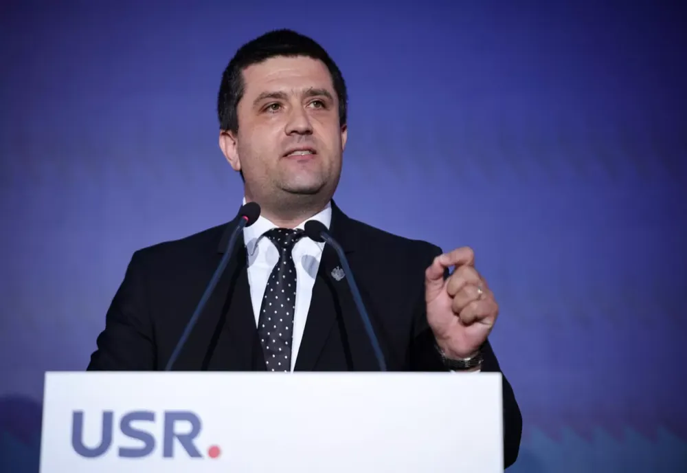 MINISTRUL RADU MIRUȚĂ: SPER SĂ TREACĂ ALEGERILE DIN PSD MAI REPEDE, PENTRU CĂ OBSERVAŢIA MEA PERSONALĂ ESTE CĂ PSD VORBEŞTE PE DOUĂ VOCI.