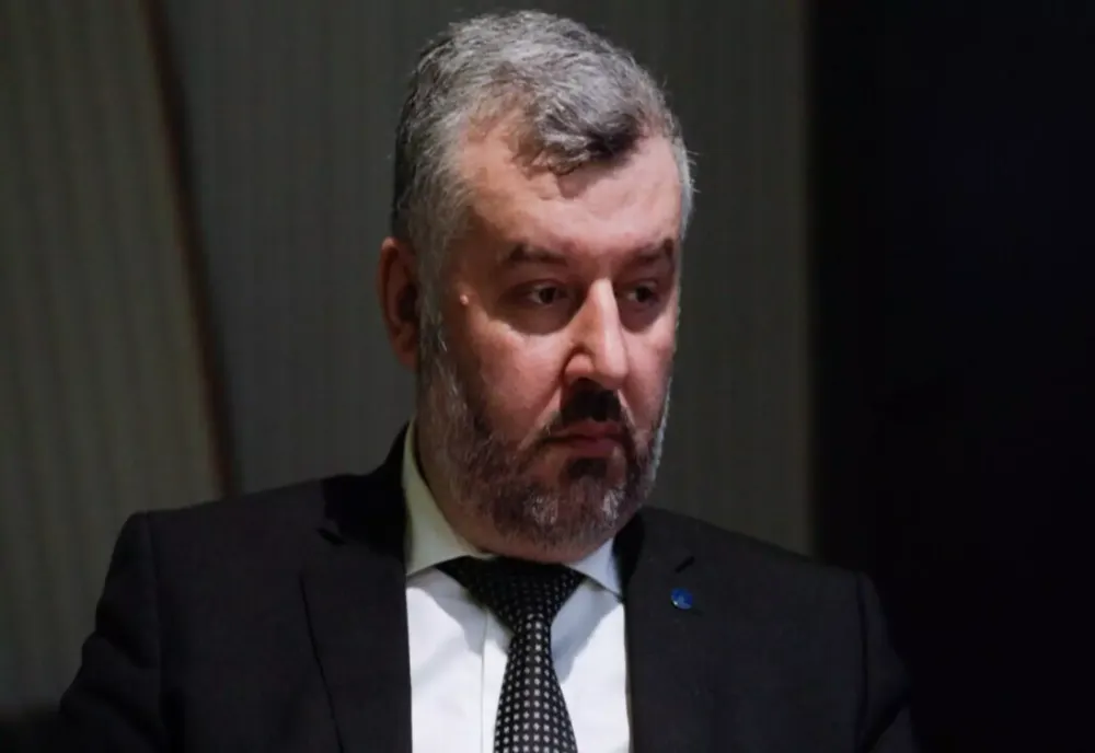 Bolojan a numit în Ministerul Energiei un secretar de stat care a condus o companie falimentară