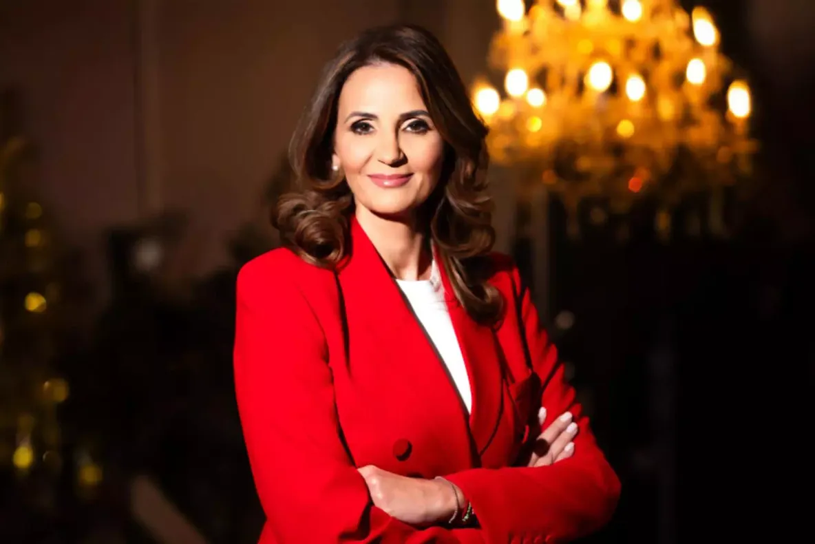 Anca Alexandrescu: „Dăm 200 de milioane de euro pe drone ucrainene. 600 de milioane de euro pe vaccinurile Pfizer!”