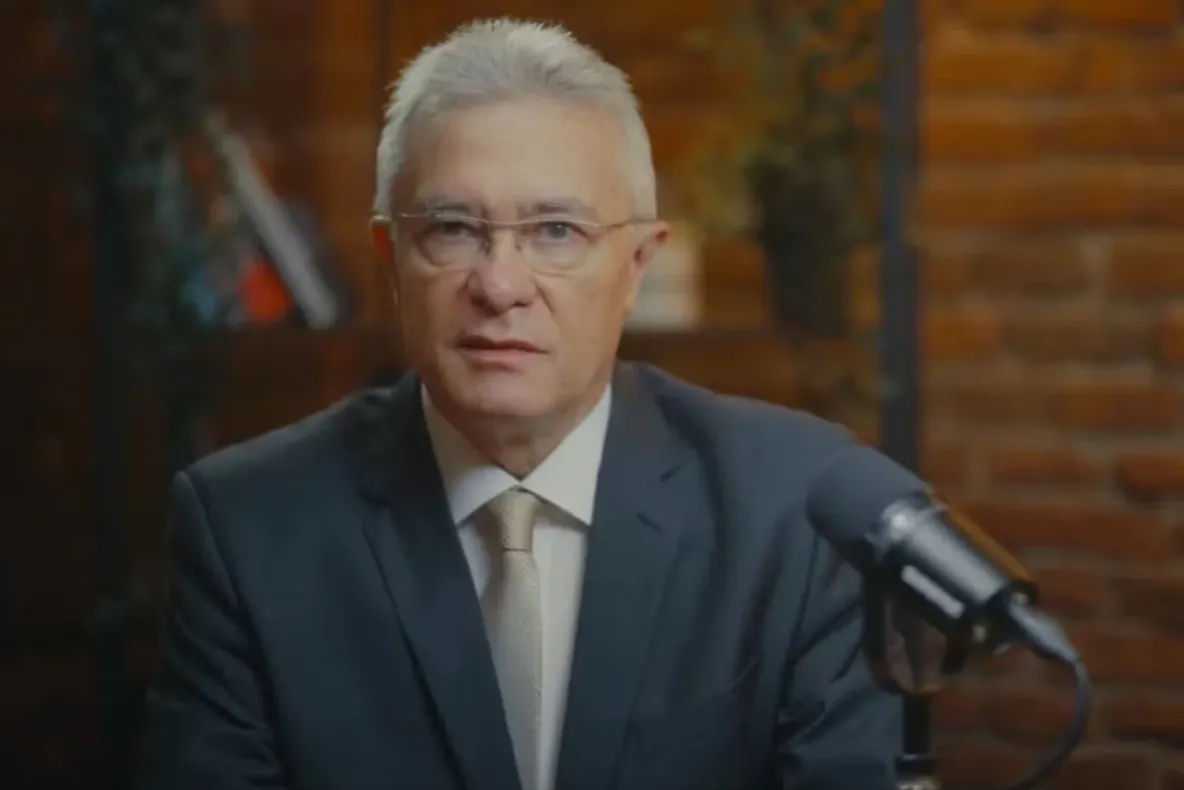 Diaconescu: România riscă o criză fără ieșire dacă partidele nu fac un compromis
