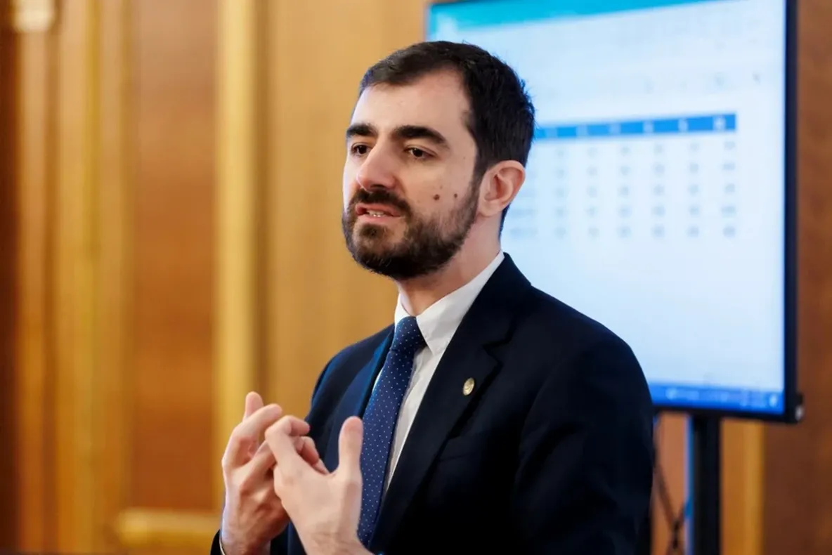 Claudiu Năsui anunță eliminarea birocrației pentru micile afaceri din Republica Moldova: „Începi o afacere direct de pe telefon. Nu ai nevoie de contabil”