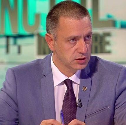 Mihai Fifor îl desființează pe Dominic Fritz și acuză USR de dispreț față de români: „Mult zgomot. Atât. În rest, ură. Multă ură. Ură față de tot ce nu aparține sectei lor”