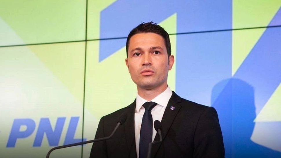 PNL se duce la discuții cu Nicușor Dan fără propunere de premier. Acuzații de puci în rândul liberalilor