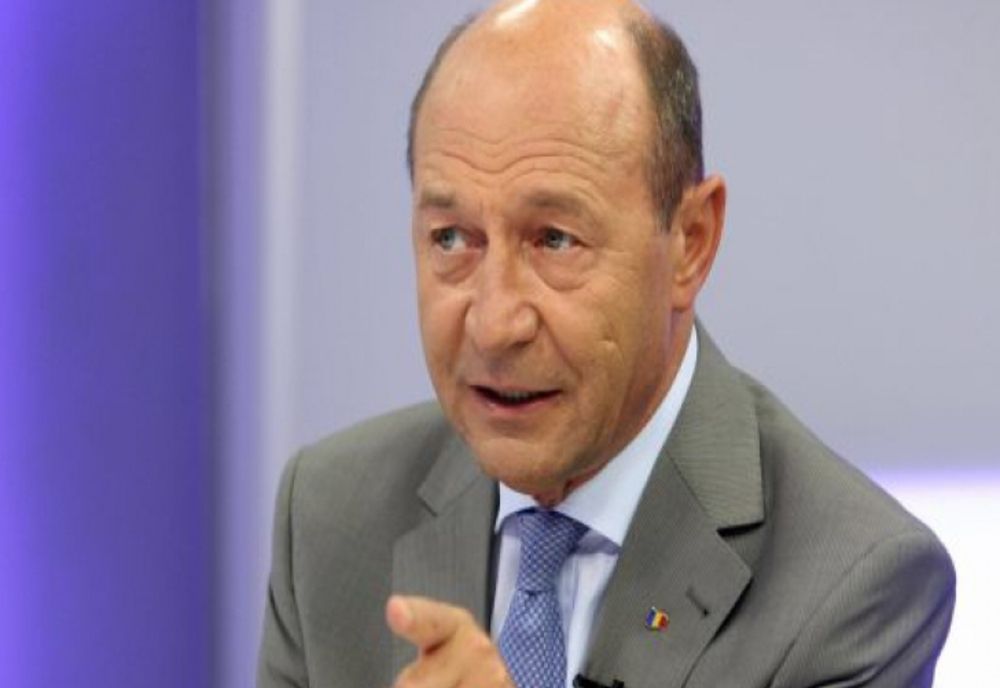 Băsescu: „Dacă PNL face alianţă cu PMP să o facă de sus până, ori fiecare ne vedem de drumul lui”