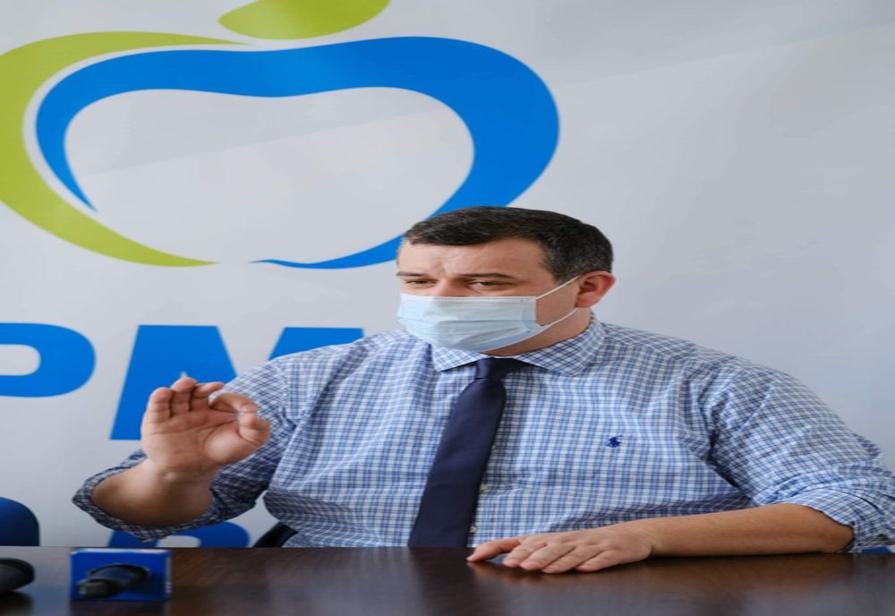 Liderul PMP: „Avem în România partide și politicieni al căror model este Putin, în fața căruia fac plecăciuni la Ambasada Rusiei la București”