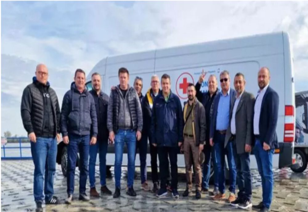 O delegație PMP a ajuns în Ucraina cu ajutoare umanitare. Tomac: Din nou pe drontul de est