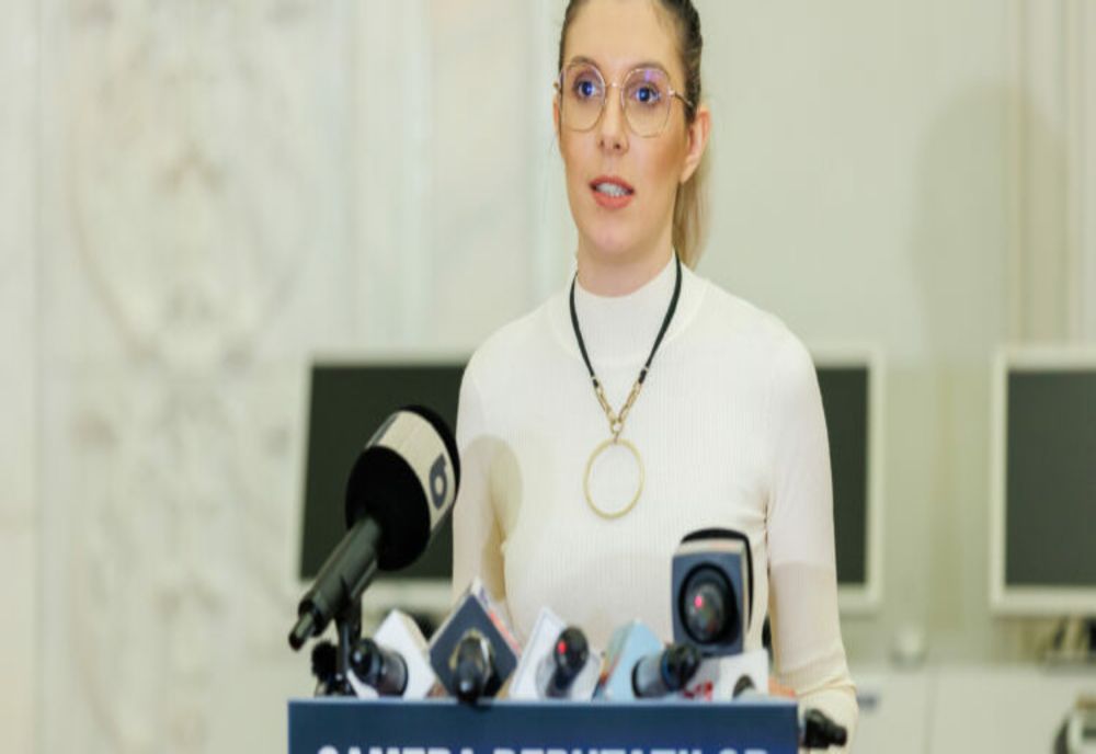 MINISTRUL DIANA BUZOIANU: PROIECTUL PRIVIND INCRIMINAREA CĂSĂTORIILOR FORŢATE NU PRIVEŞTE MINORITĂŢILE. E O LEGE CARE SE VA ASIGURA CĂ PROTEJEAZĂ MII DE FETE ŞI FEMEI