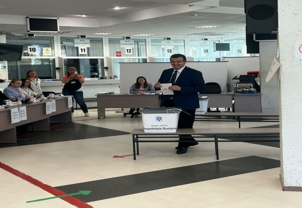 EUGEN TOMAC: AM VOTAT, LA CHIȘINĂU, PENTRU O ROMÂNIE PUTERNICĂ ÎN UNIUNEA EUROPEANĂ