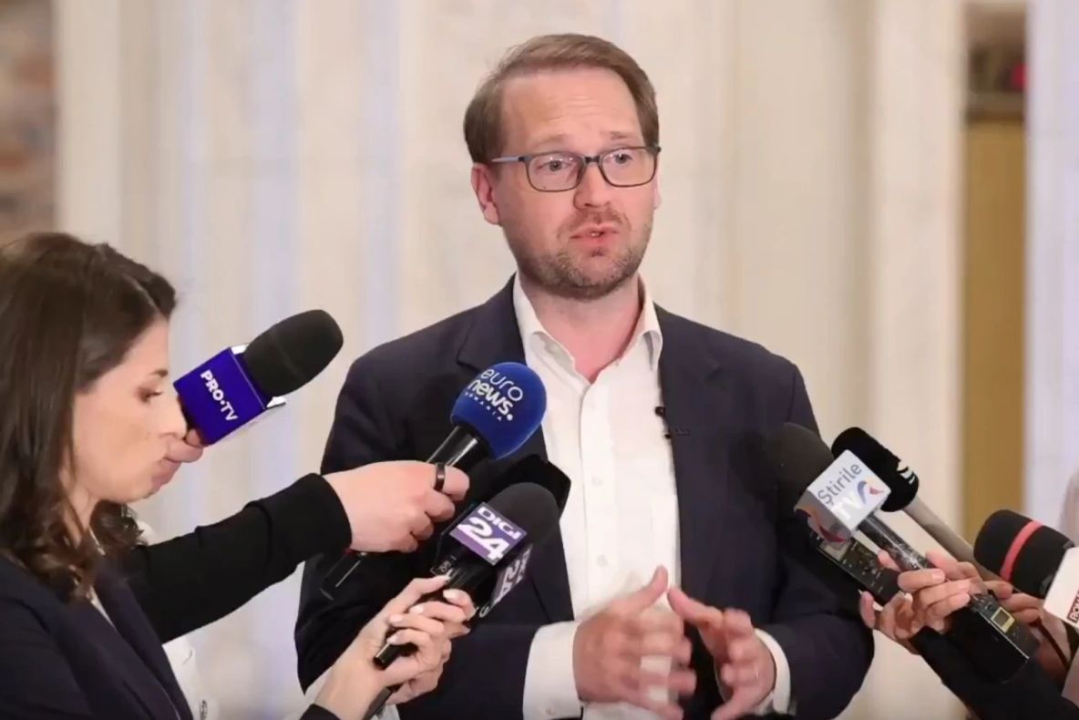 Dominic Fritz, după ce moțiunea a trecut: ”Nu vom negocia un alt guvern cu PSD”