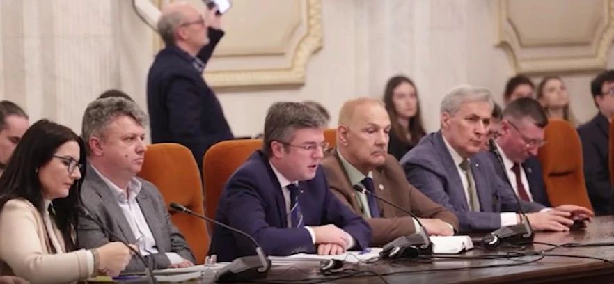 Ministrul Economiei: „Vom pierde fonduri UE dacă pleacă Bolojan!”