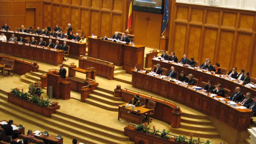 Blocajul politic continuă: Parlamentul intră în vacanță fără ca România să aibă un premier desemnat