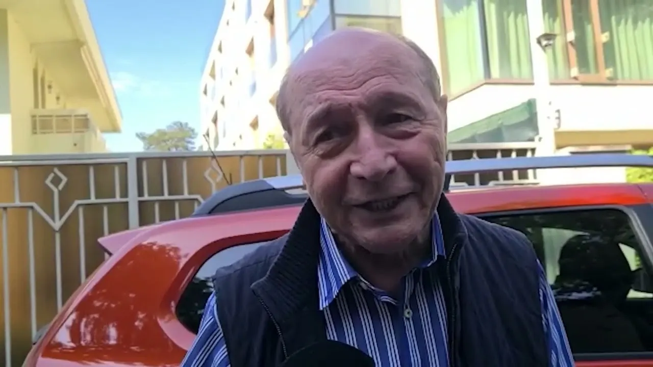 Kelemen Hunor, atac la Băsescu:  „Să vină Petrov și să rezolve problema”