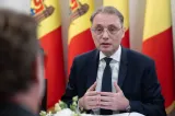 Luca Niculescu discută cu județenele despre comasarea voluntară și presiunile bugetare