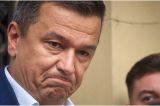 Tensiuni în coaliție: Grindeanu cere vot în PSD pentru a stabili dacă partidul mai rămâne alături de Guvernul Bolojan
