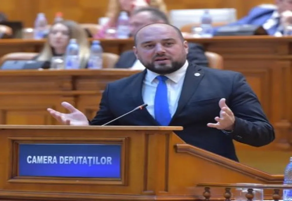 Ionuț Simionca: Cer autorităților române să acționeze cu fermitate pentru limitarea răspândirii coronavirusului și pentru protecția românilor!Sunt necesare și unele măsuri active de sprijin