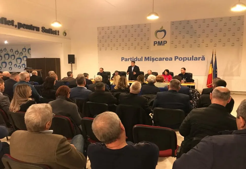 PMP și-a stabilit candidații pentru alegerile europarlamentare. Lista va fi deschisă de europarlamentarul Eugen Tomac, președintele PMP