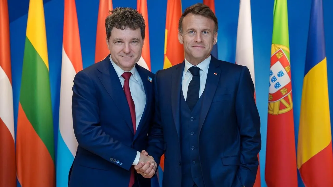 Nicușor Dan, răspuns evaziv despre umbrela nucleară a Franței: „România este sub umbrela NATO oferită de SUA”