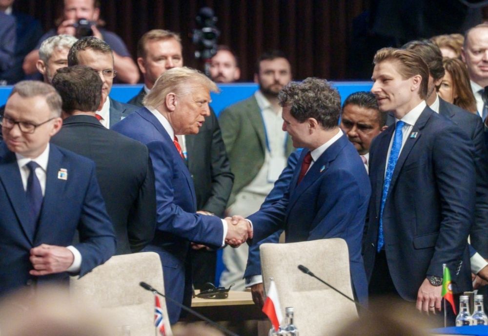 MINISTRUL DE EXTERNE A DEZVĂLUIT CÂND VA AVEA LOC ÎNTÂLNIREA LUI NICUȘOR DAN CU DONALD TRUMP ÎN SUA. DATA APROXIMATIVĂ, MAI ÎNDEPĂRTATĂ DECÂT NE-AM FI AȘTEPTAT