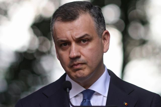 Eugen Tomac nu îi mai cheamă pe liderii politici la negocieri, ci le va comunica telefonic componența noului Cabinet - SURSE